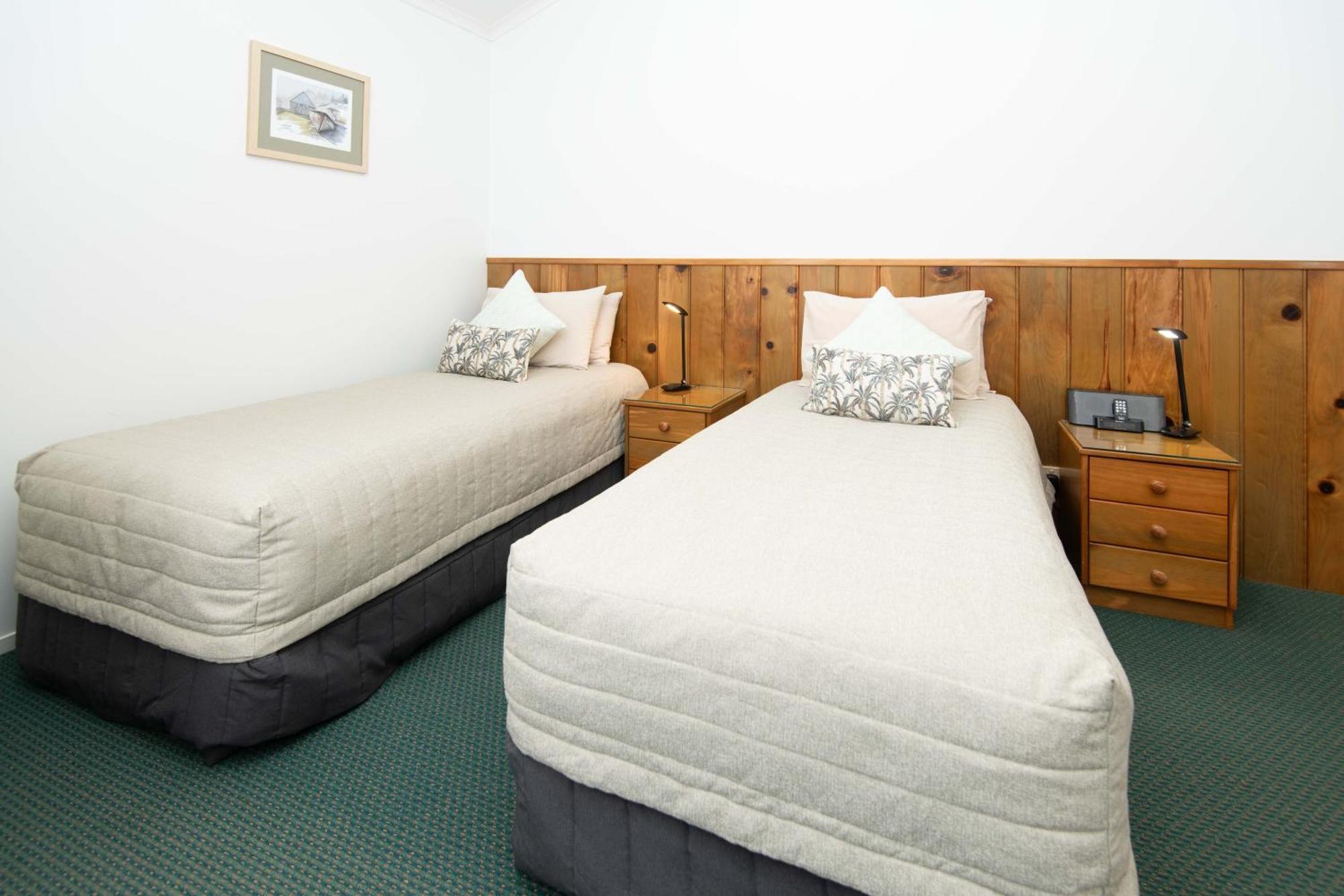 Ocean Breeze Cottages Burnt Pine Εξωτερικό φωτογραφία