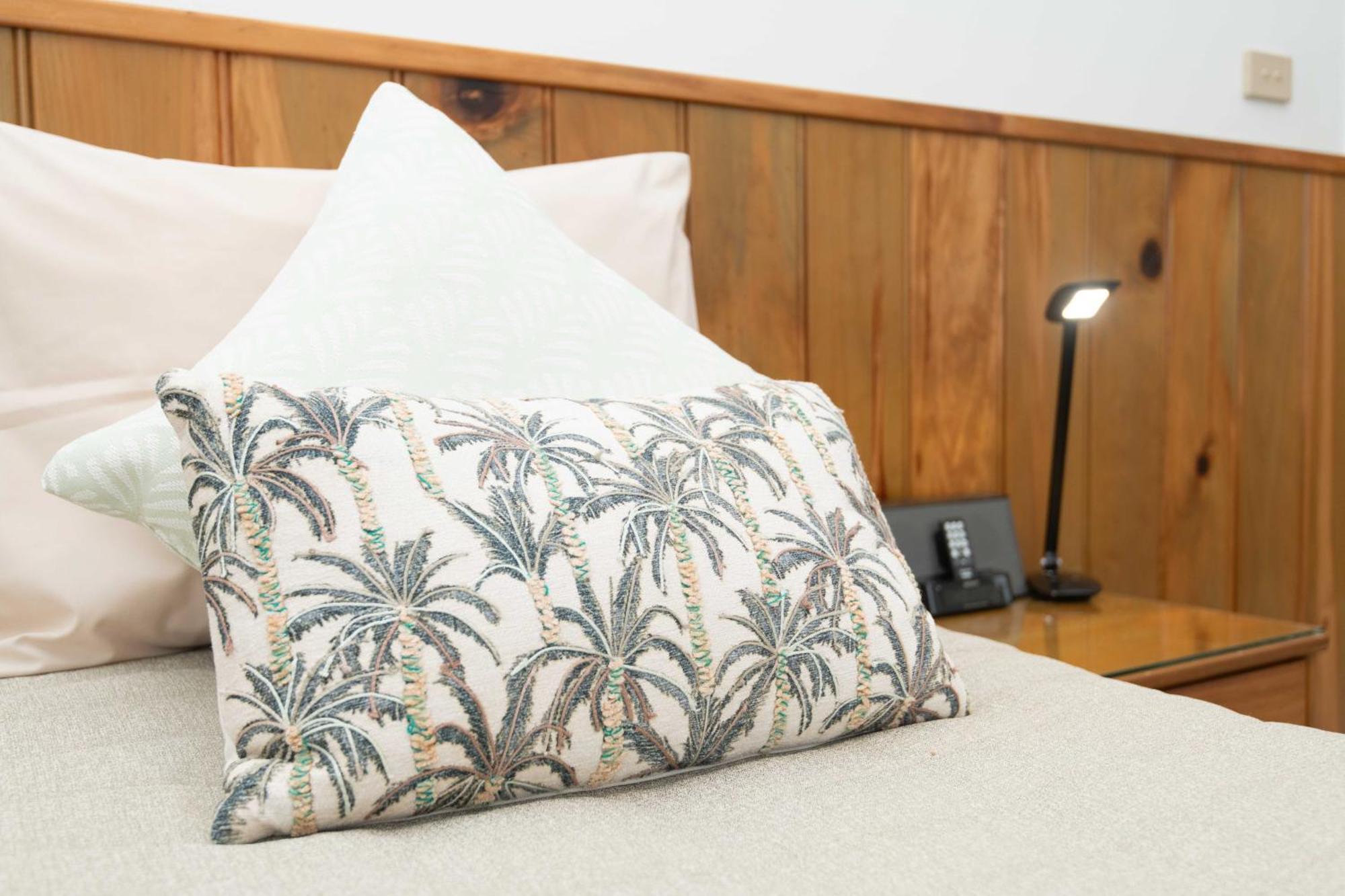 Ocean Breeze Cottages Burnt Pine Εξωτερικό φωτογραφία